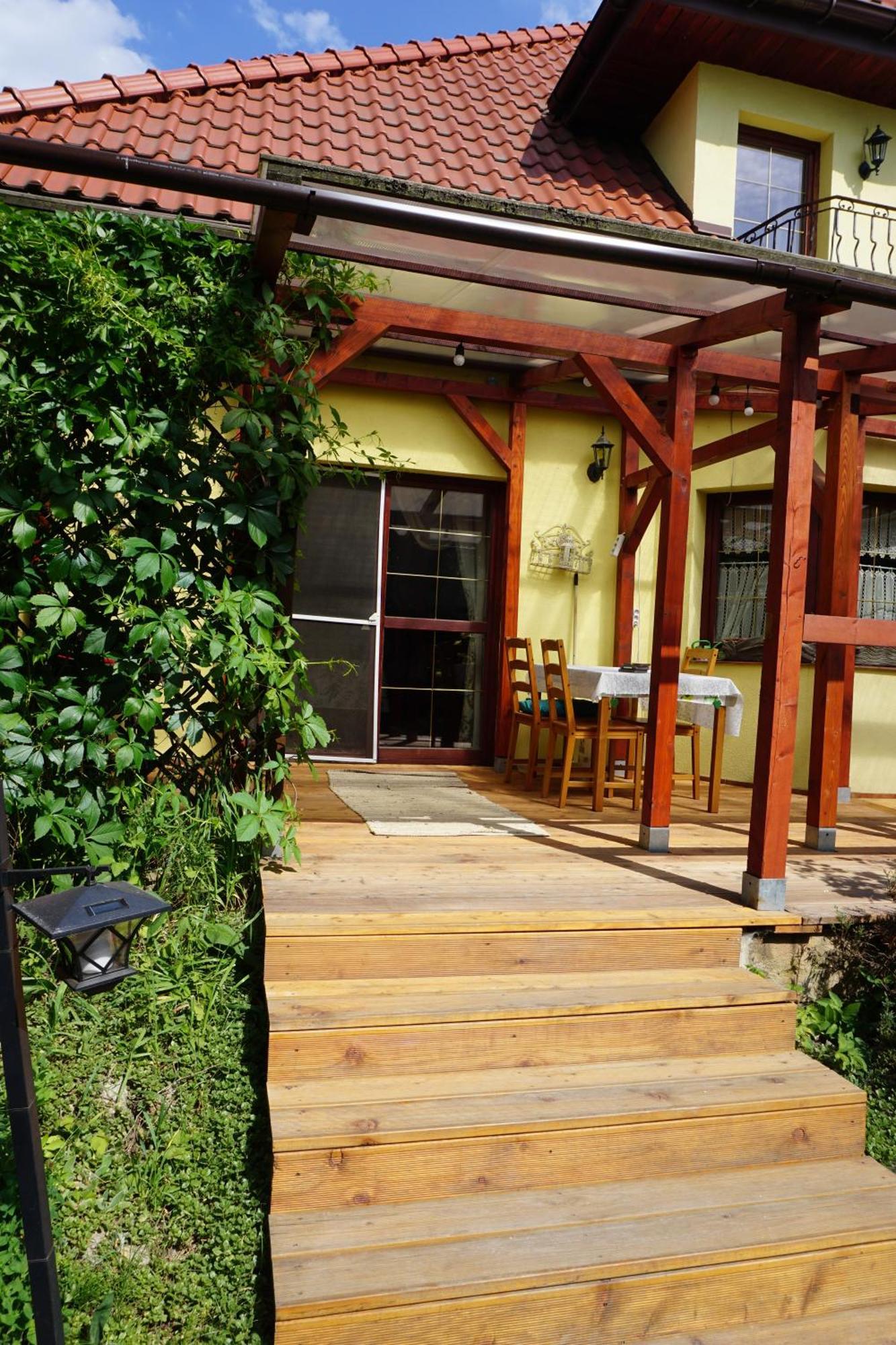 Comfortable House With Garden Manki Luaran gambar