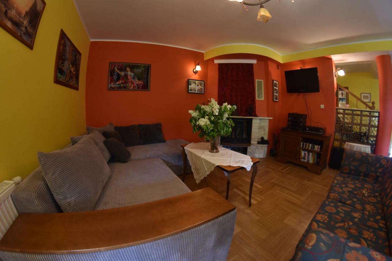 Comfortable House With Garden Manki Luaran gambar